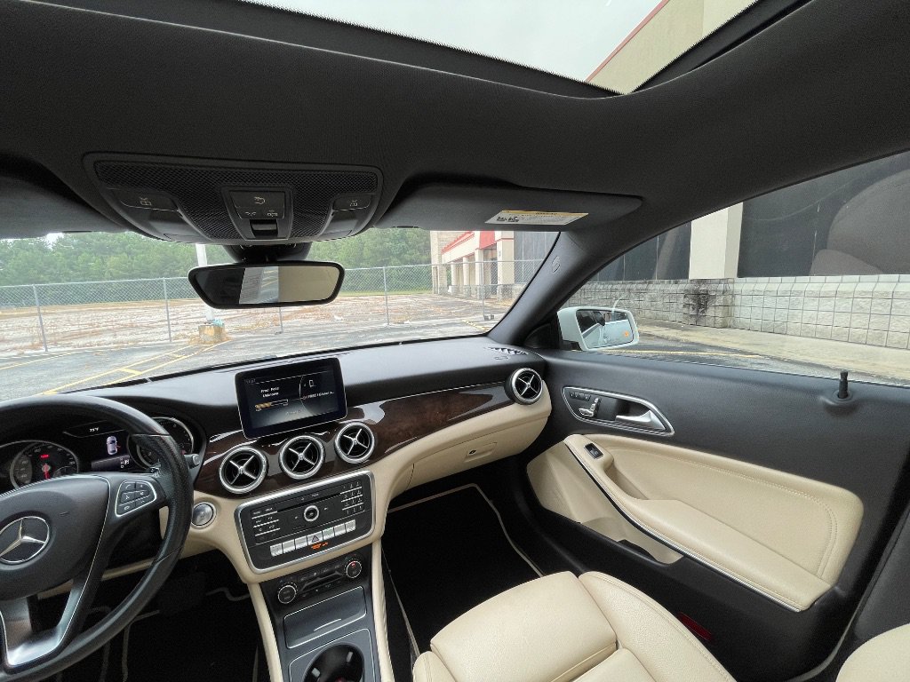 Used 2018 Mercedes-Benz CLA 250 image 28