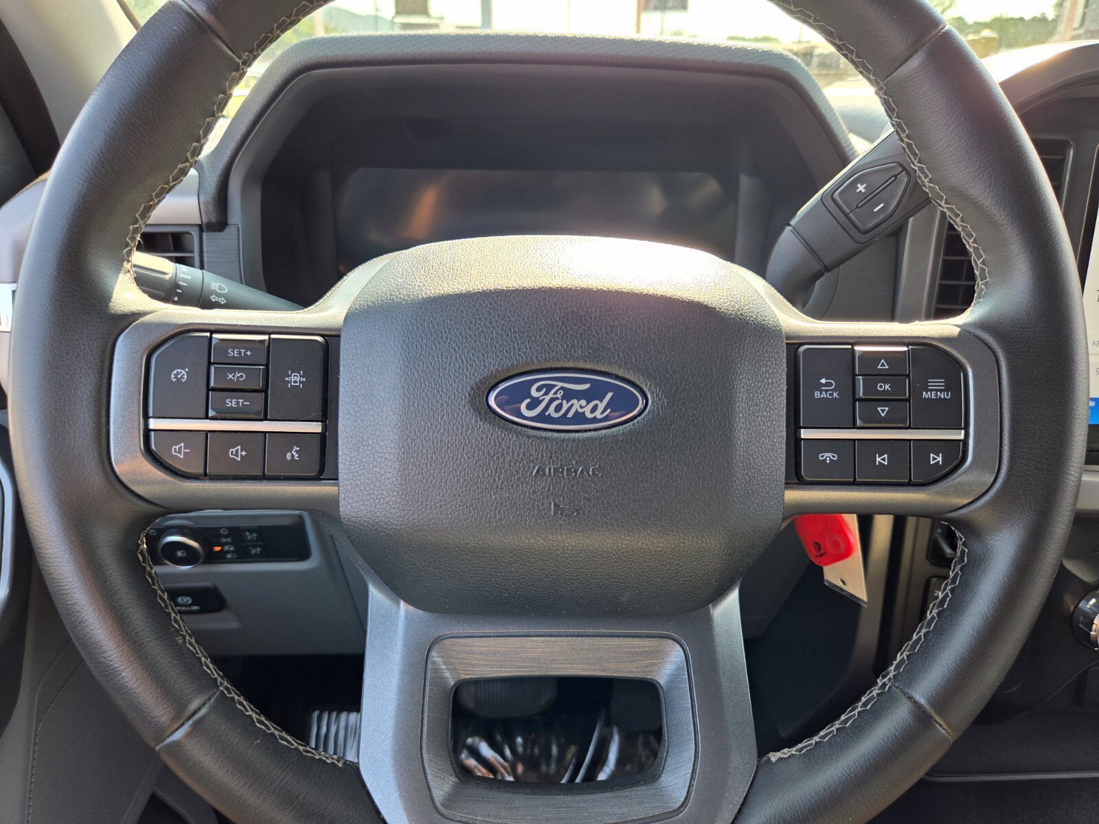 Used 2025 Ford F150 XLT w/ Equipment Group 301A Standard AWD/4WD image 25