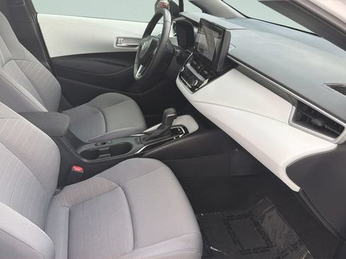 Used 2026 Toyota Corolla SE FWD image 31