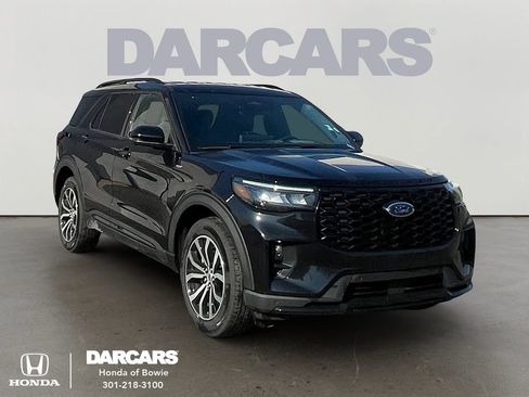 Used 2025 Ford Explorer ST-Line AWD/4WD image 1