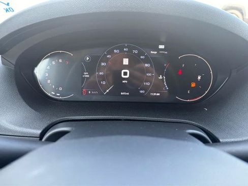 Used 2025 RAM ProMaster 2500 w/ U-Haul Equipment Group FWD image 20
