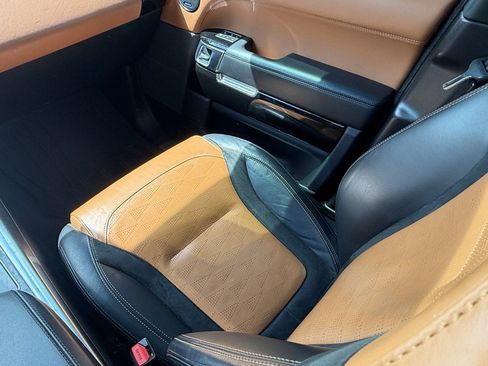 Used 2020 Land Rover Range Rover Sport SVR AWD/4WD image 17