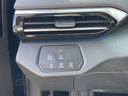 Used 2022 Volkswagen ID.4 Pro S image 20