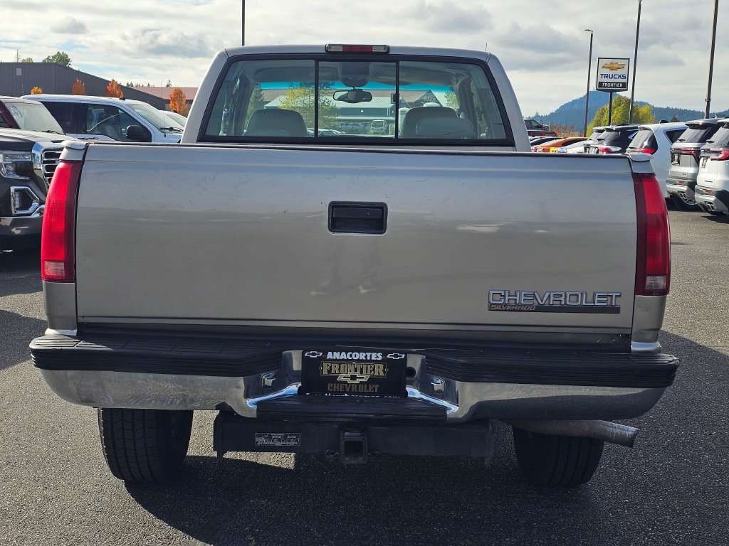 Used 1998 Chevrolet Silverado 1500 4x4 Extended Cab w/ Preferred Equipment Group 3 image 4
