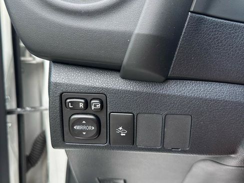 Used 2018 Toyota Corolla iM w/ All-Weather Mat Package FWD image 36