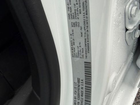New 2026 RAM 1500 Big Horn AWD/4WD image 30