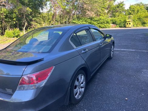 Used 2010 Honda Accord EX image 7