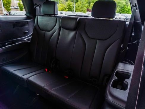 Used 2022 Hyundai Palisade SEL w/ Premium Package FWD image 40