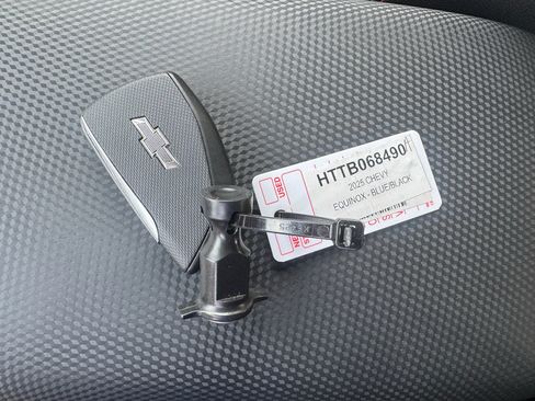 Used 2025 Chevrolet Equinox RS w/ Safety and Technology Package FWD image 38
