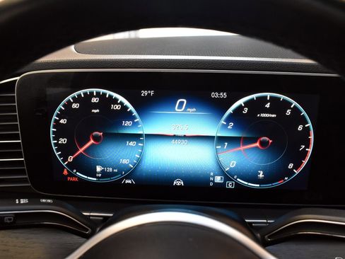 Used 2022 Mercedes-Benz GLE 350 4MATIC w/ AMG Line Exterior image 29