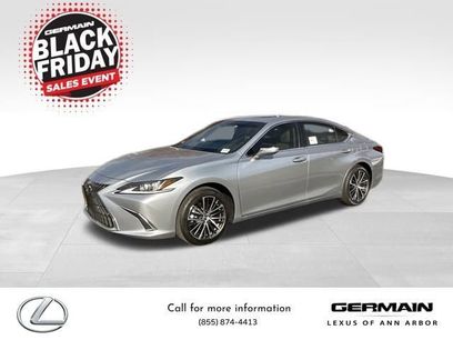 New 2025 Lexus ES 300h w/ Premium Package