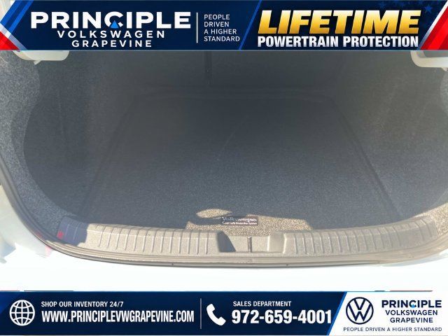 Used 2026 Volkswagen Jetta Sport FWD image 23