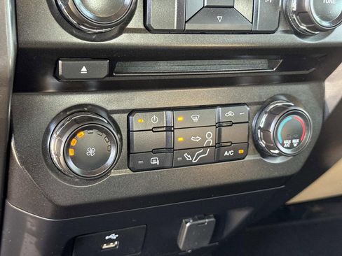 Certified 2017 Ford F250 XLT w/ XLT Value Package image 14