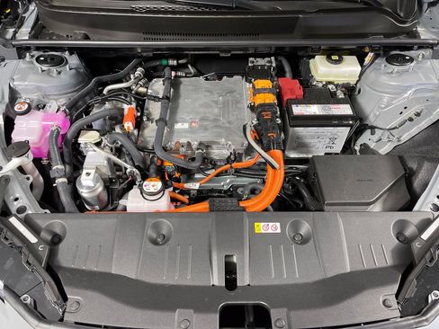 New 2026 Toyota C-HR AWD/4WD image 9