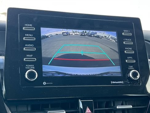 Certified 2021 Toyota Camry LE FWD image 18