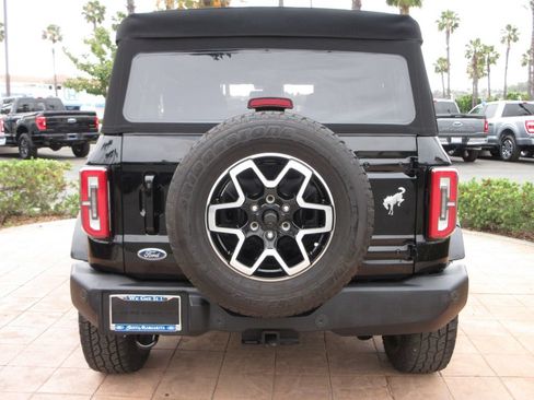 Certified 2022 Ford Bronco Outer Banks AWD/4WD image 3