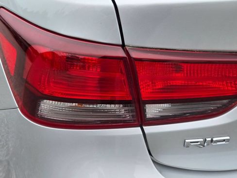 Certified 2021 Kia Rio S FWD image 11