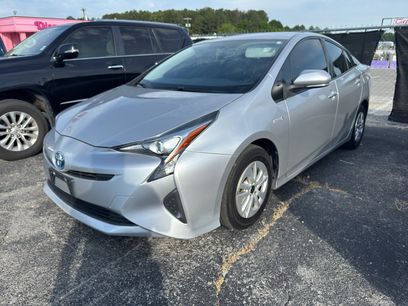 Used 2016 Toyota Prius Two w/ Preferred Accessory Package