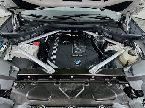 Used 2023 BMW X5 xDrive40i w/ Climate Comfort Package image 36