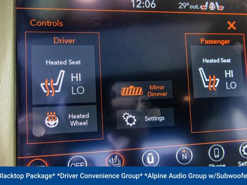 Used 2022 Dodge Challenger R/T w/ Driver Convenience Group image 11