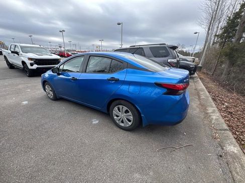 Used 2023 Nissan Versa S w/ Trunk Package image 7