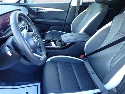 Used 2024 Buick Envision Sport Touring image 11