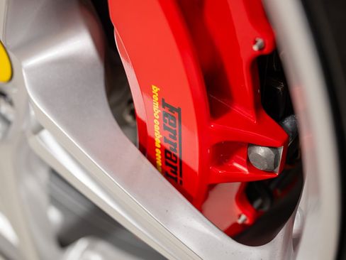 Used 2011 Ferrari 458 Italia Coupe RWD image 17