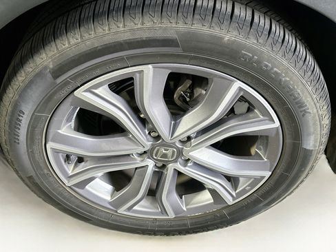 Used 2020 Honda CR-V Touring image 11