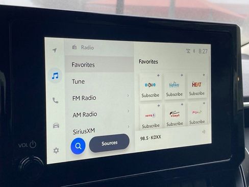 Used 2025 Toyota Corolla LE image 24