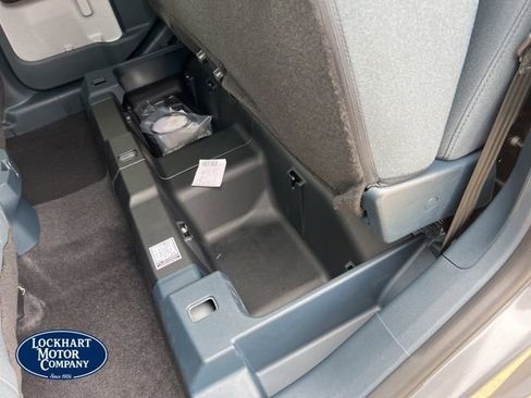 New 2026 Ford Maverick XLT w/ XLT Luxury Package image 16