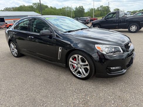 Used 2016 Chevrolet SS RWD image 7
