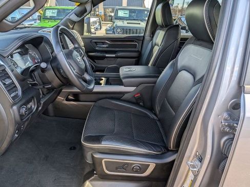 Used 2022 RAM 1500 Laramie w/ Sport Appearance Package image 9