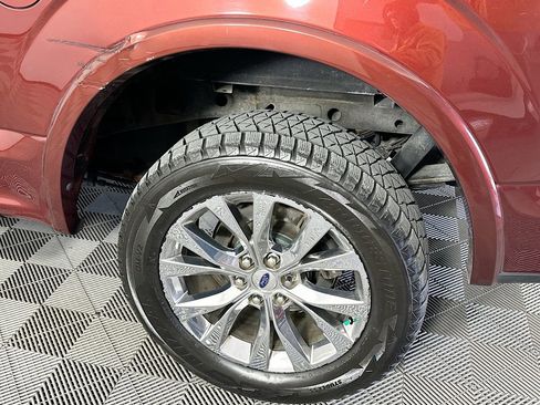 Used 2016 Ford F150 Lariat image 39