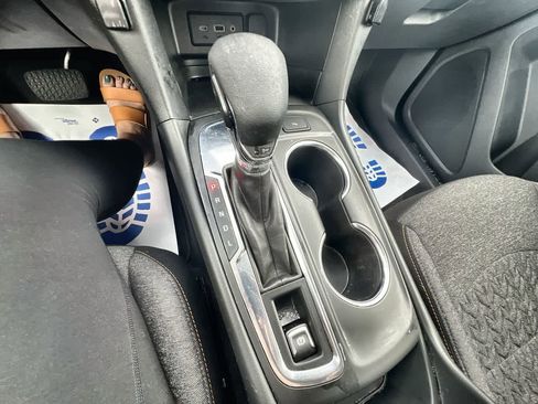 Used 2022 Chevrolet Equinox LT image 15