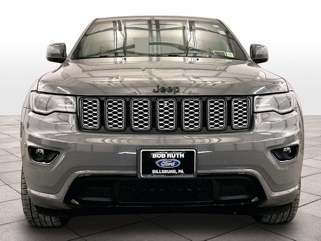 Used 2021 Jeep Grand Cherokee Laredo X AWD/4WD image 3