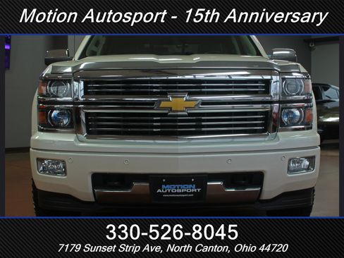 Used 2015 Chevrolet Silverado 1500 High Country image 3