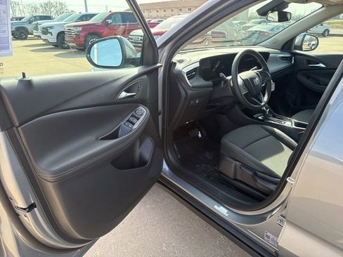 New 2026 Buick Encore GX Preferred FWD image 9
