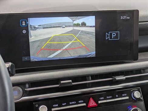 Used 2025 Hyundai Tucson SEL FWD image 15