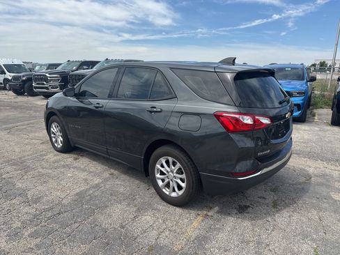 Used 2018 Chevrolet Equinox LS FWD image 8