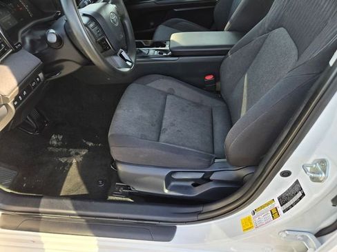 Certified 2025 Toyota Camry LE FWD image 22