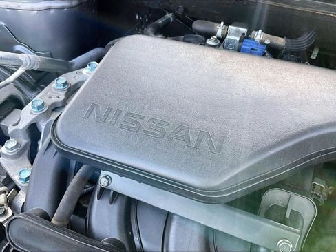 Used 2019 Nissan Rogue Sport S FWD image 33