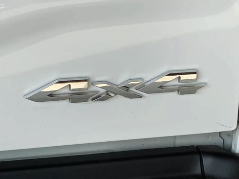 Used 2024 RAM 2500 Big Horn AWD/4WD image 12