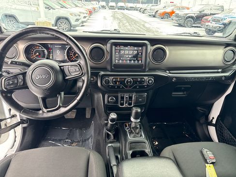 Used 2020 Jeep Wrangler Unlimited Sport S image 15
