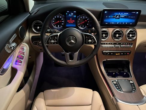 Used 2022 Mercedes-Benz GLC 300 4MATIC image 13