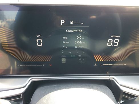 Used 2025 Kia Sorento LX FWD image 13