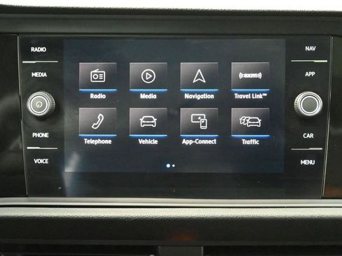 Used 2019 Volkswagen Jetta SEL Premium FWD image 9