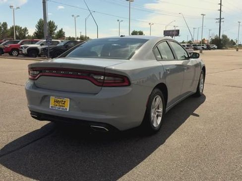 Used 2022 Dodge Charger SXT RWD image 8
