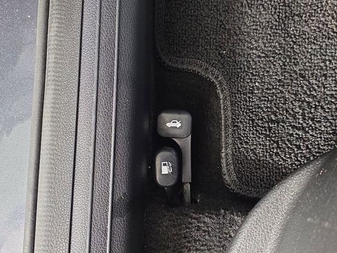 Used 2023 Kia Forte GT-Line image 26