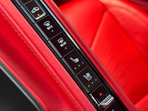 Used 2023 Chevrolet Corvette Stingray Premium Conv w/ Z51 Performance Package RWD image 22