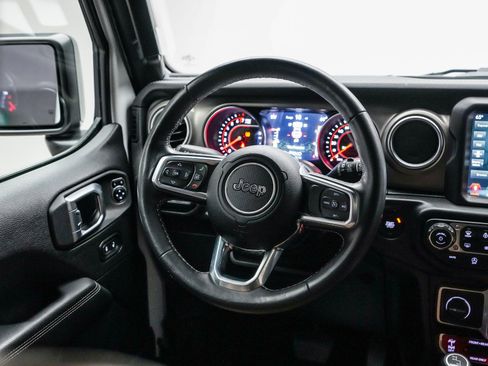 Used 2020 Jeep Wrangler Unlimited Rubicon image 16